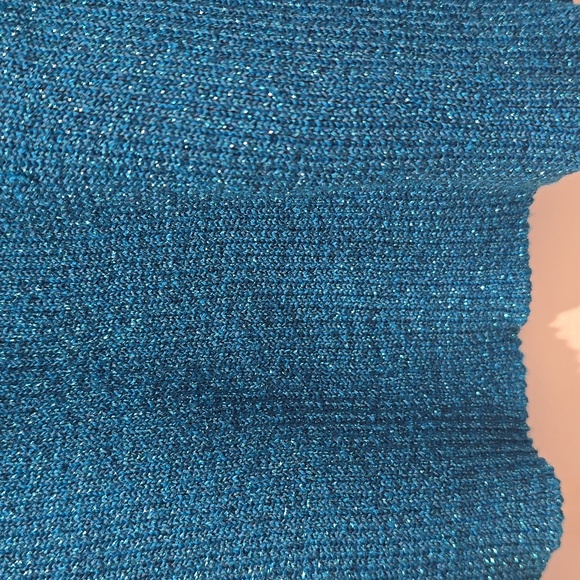 NWT AQUA BLUE BEADED CACHE SLEEVELESS SWEATER. XS - Picture 7 of 7